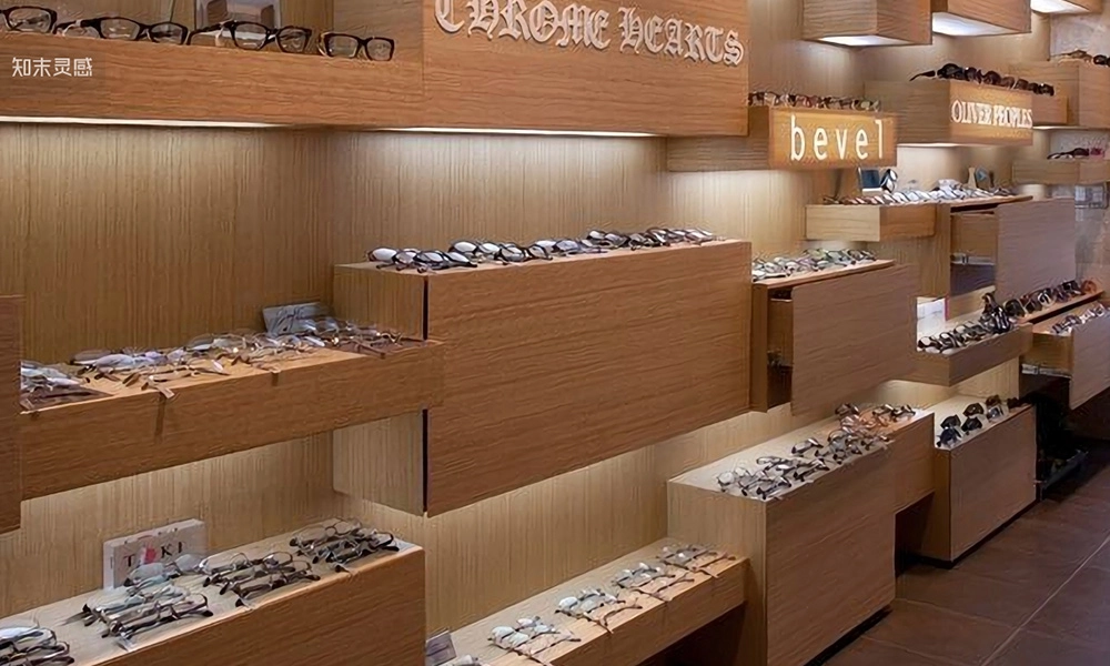 Commercial retail and exhibition