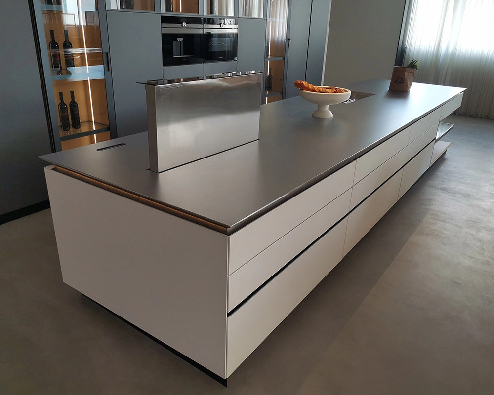 light grey kitchen cabinets